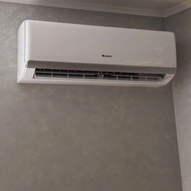 кондиционер Gree Bee Techno Inverter R32 GWH09QB-K6DNA5I WI-FI кондиционер Gree Bee Techno Inverter R32 GWH09QB-K6DNA5I WI-FI